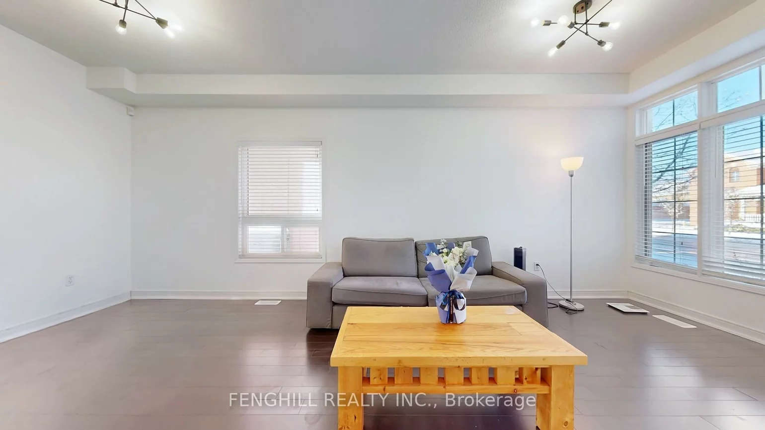 231, Bur Oak, Berczy, Markham