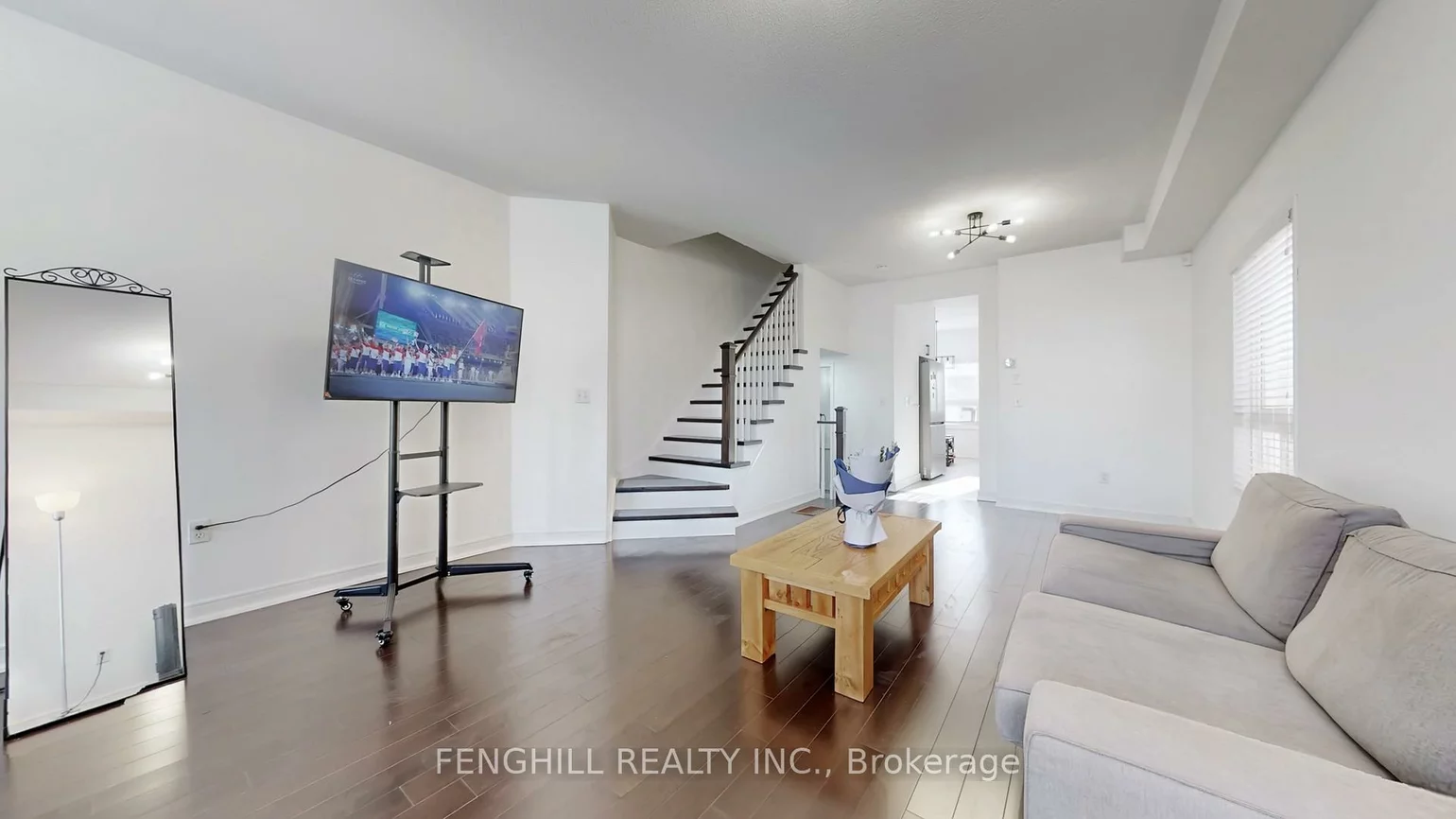 231, Bur Oak, Berczy, Markham