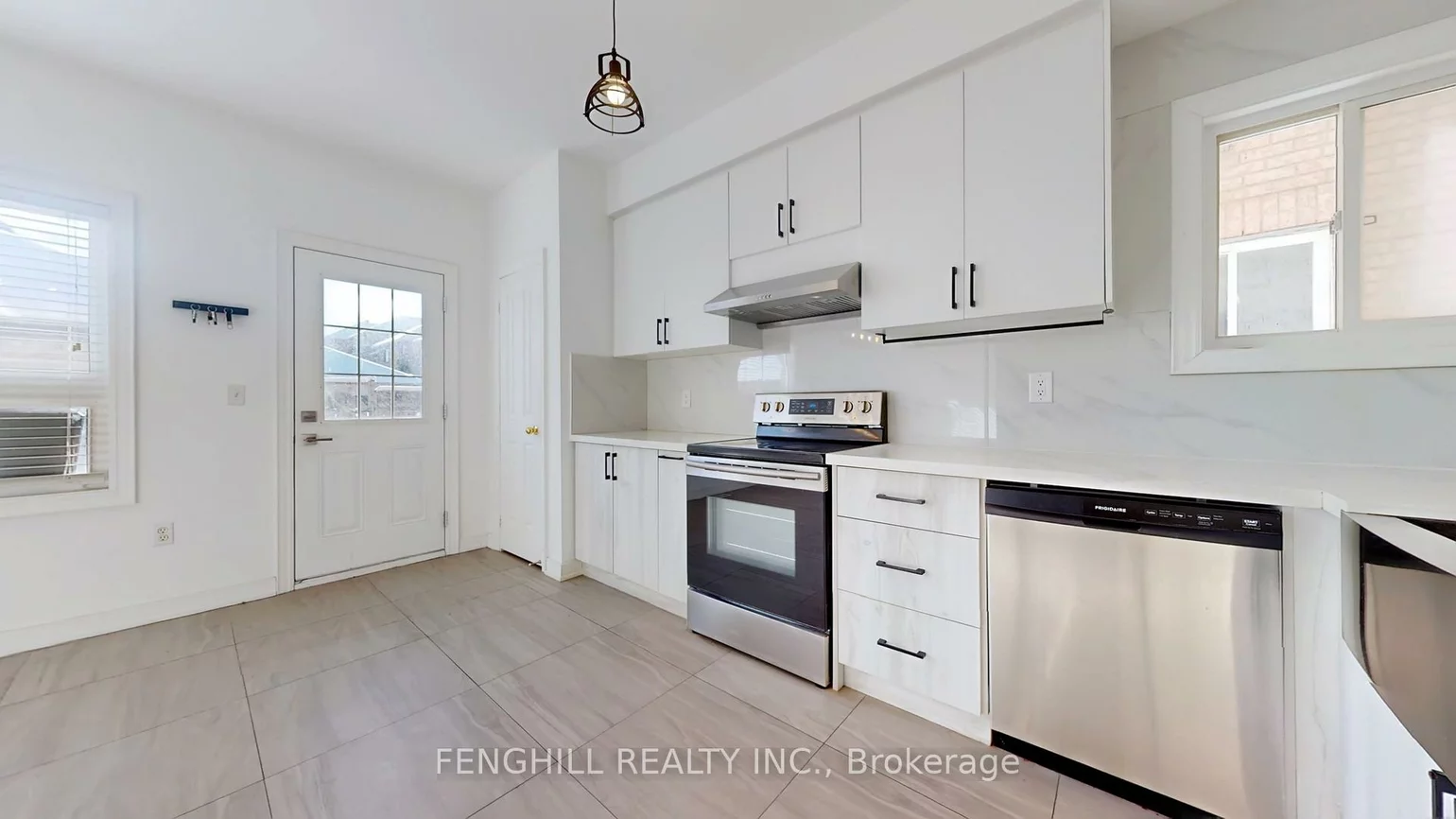 231, Bur Oak, Berczy, Markham