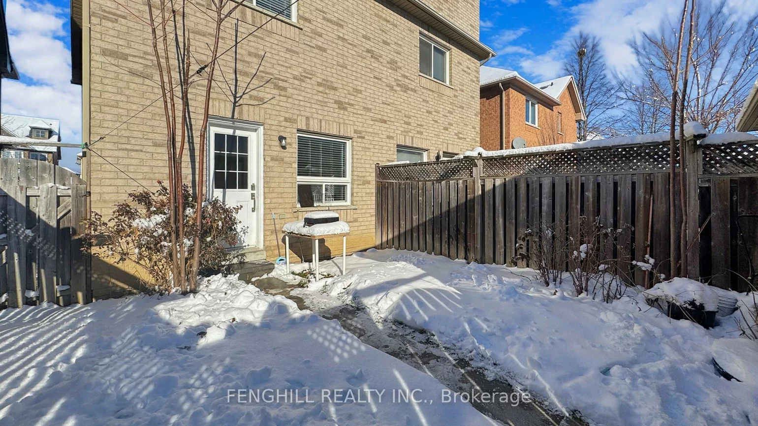 231, Bur Oak, Berczy, Markham