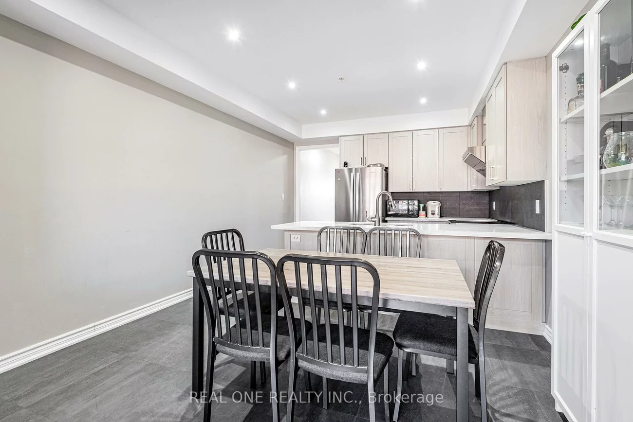 4798, 16th, Berczy, Markham