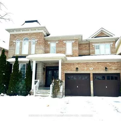 52, Smoothwater, Box Grove, Markham
