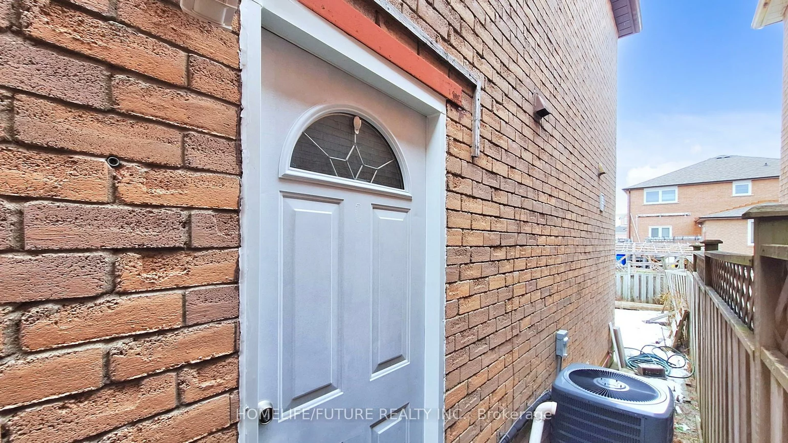 129, Northolt, Milliken Mills East, Markham