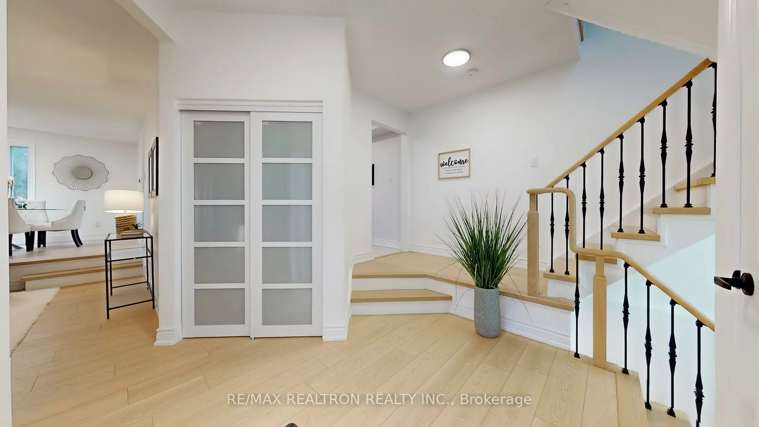 62, Bishop, Markham Village, Markham