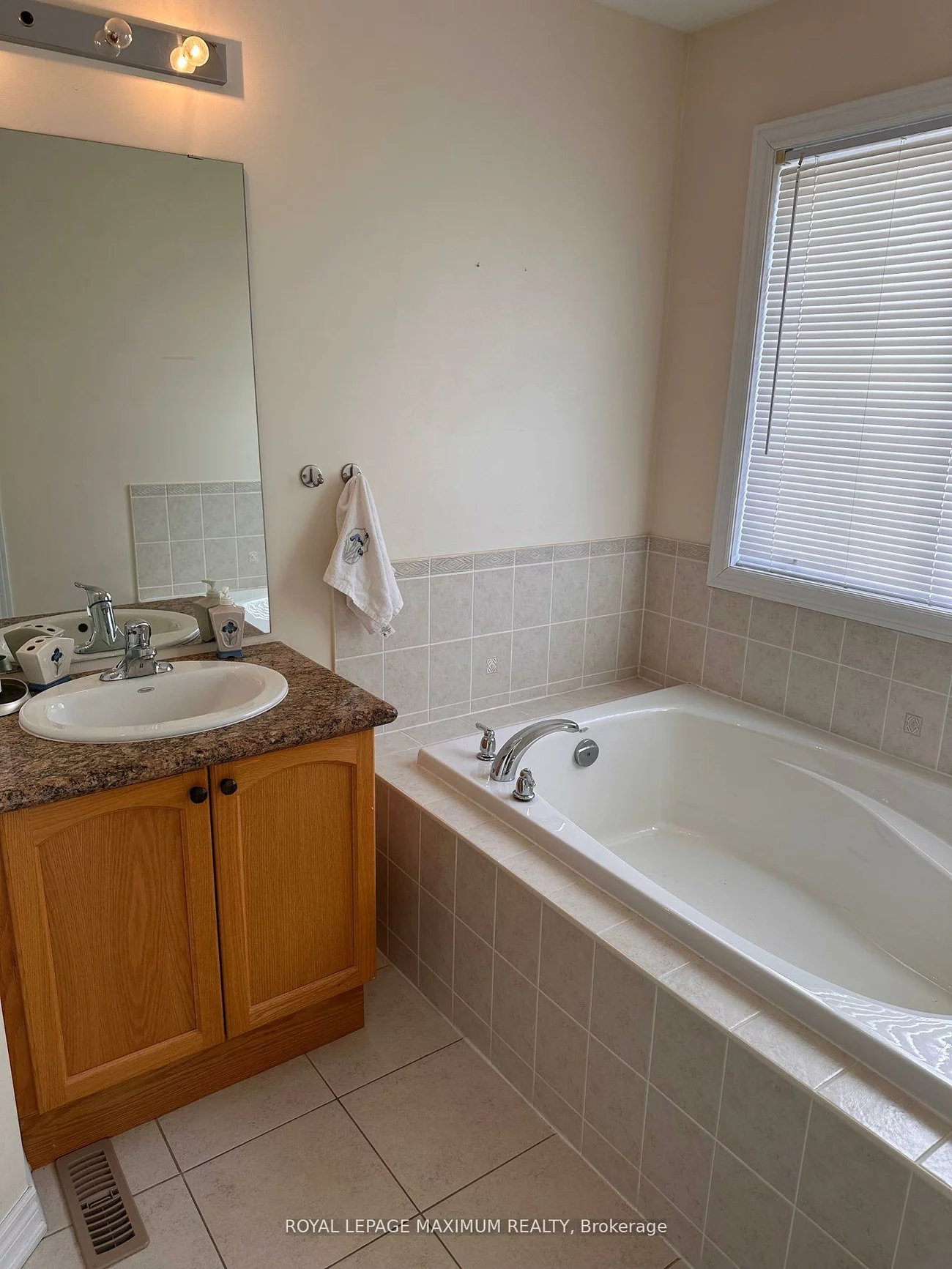 201, Box Grove Bypass, Box Grove, Markham