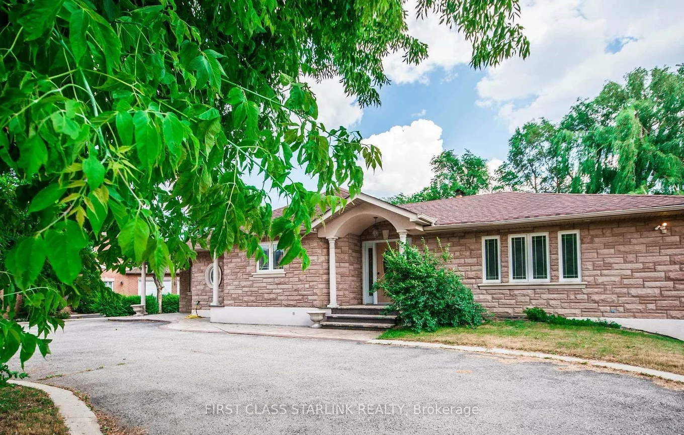 85, Lee, Milliken Mills East, Markham