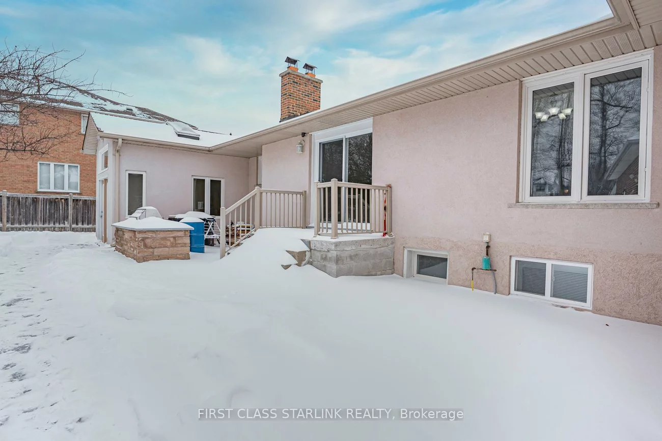 85, Lee, Milliken Mills East, Markham