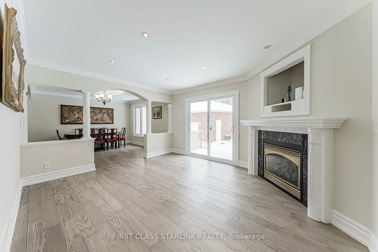 85, Lee, Milliken Mills East, Markham