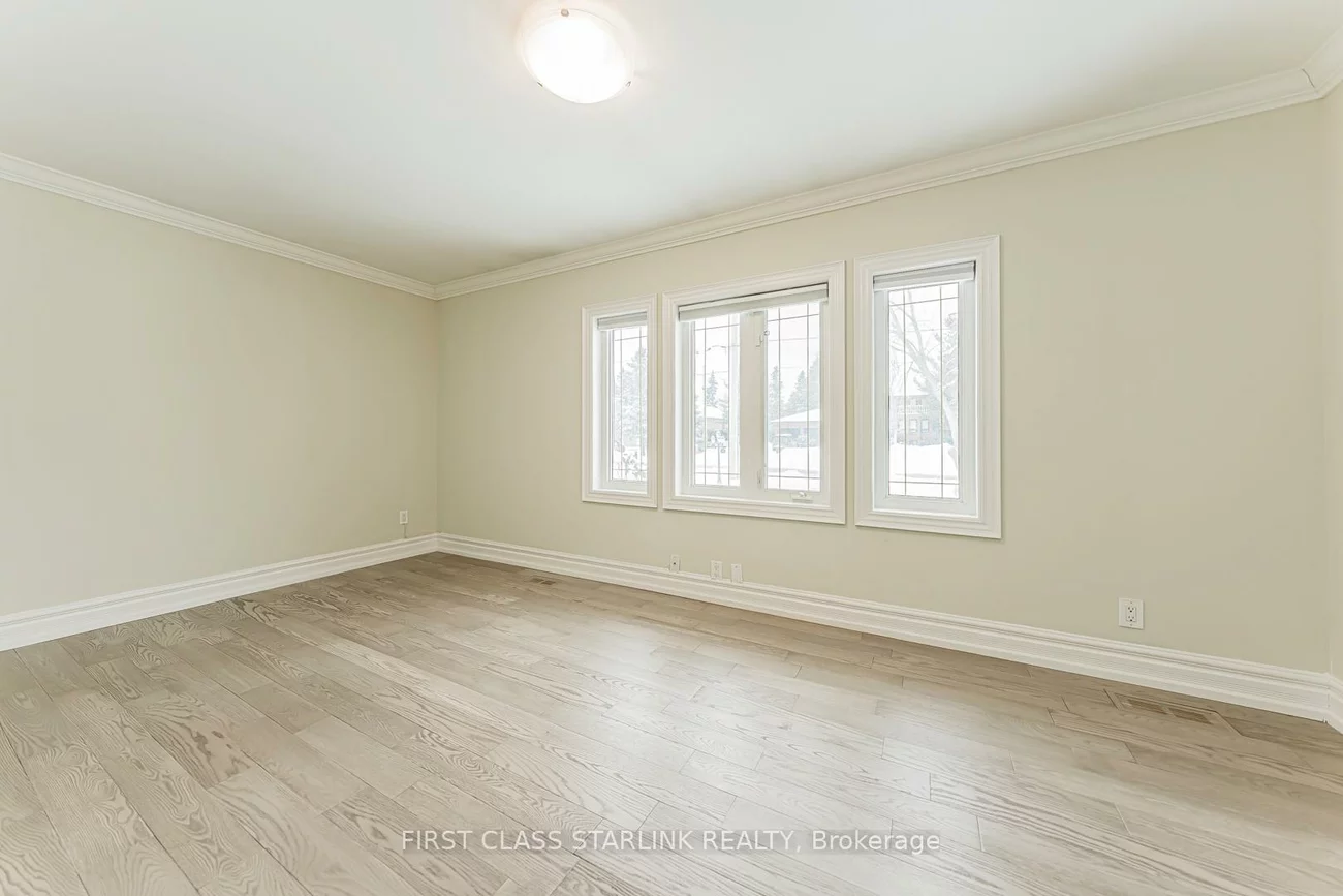 85, Lee, Milliken Mills East, Markham