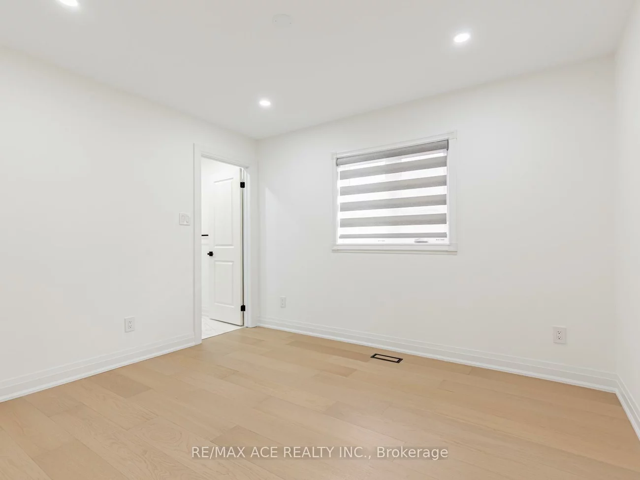 161, Doubtfire, Middlefield, Markham