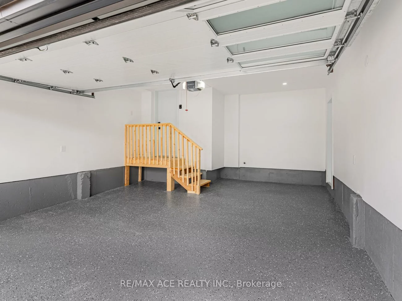 161, Doubtfire, Middlefield, Markham