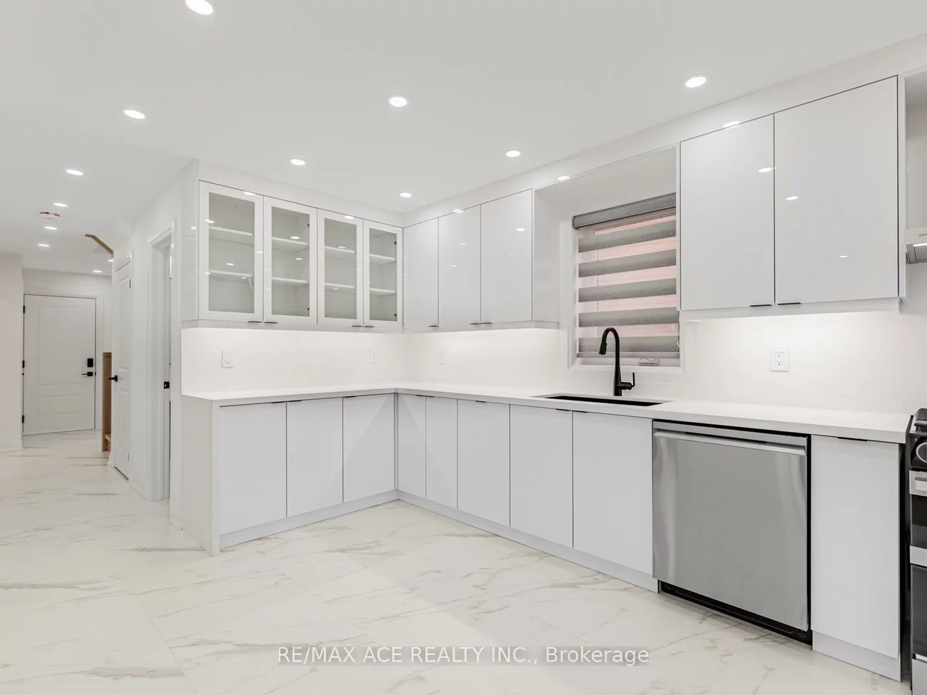 161, Doubtfire, Middlefield, Markham