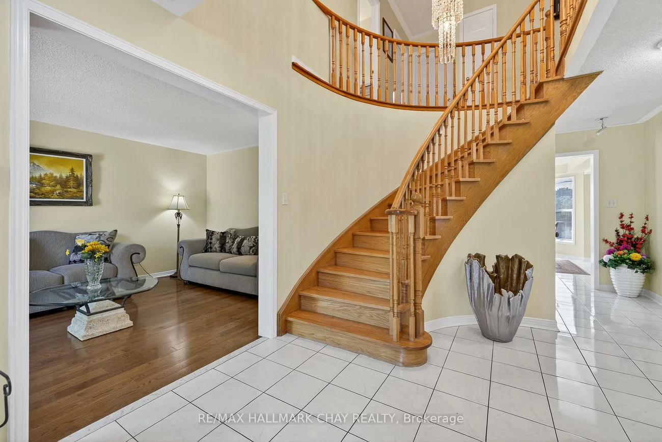 25, Heatherwood, Unionville, Markham