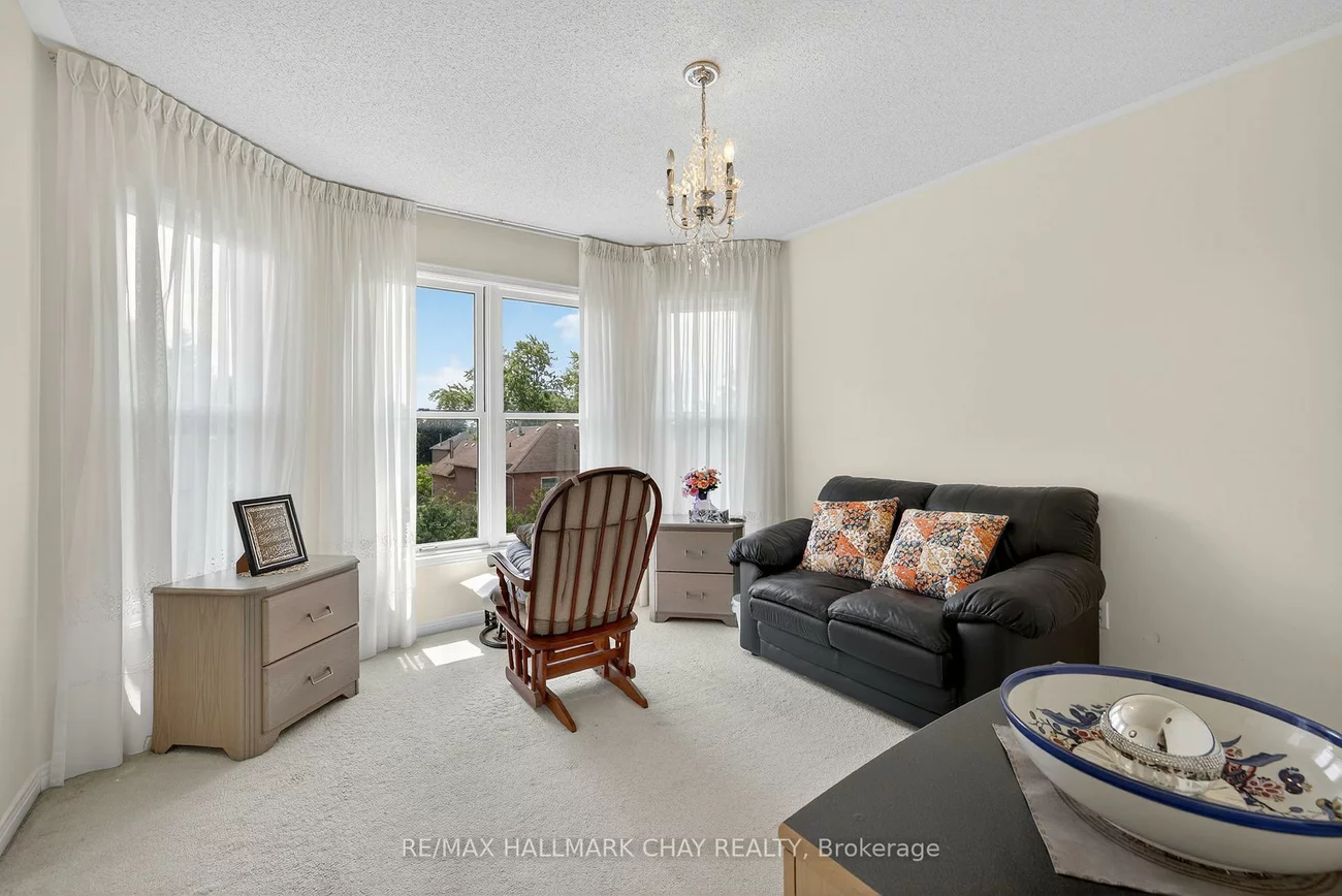 25, Heatherwood, Unionville, Markham