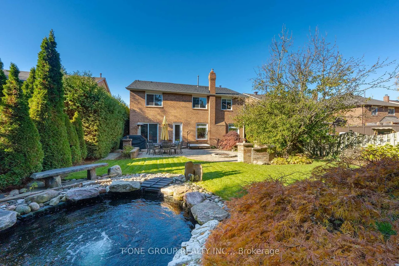 124, Aitken, Unionville, Markham