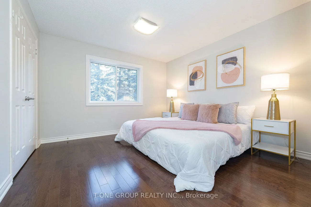 124, Aitken, Unionville, Markham