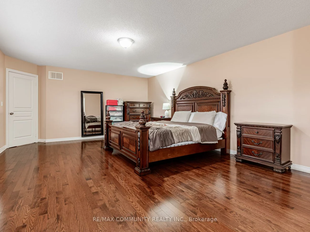 27, Windyton, Cornell, Markham