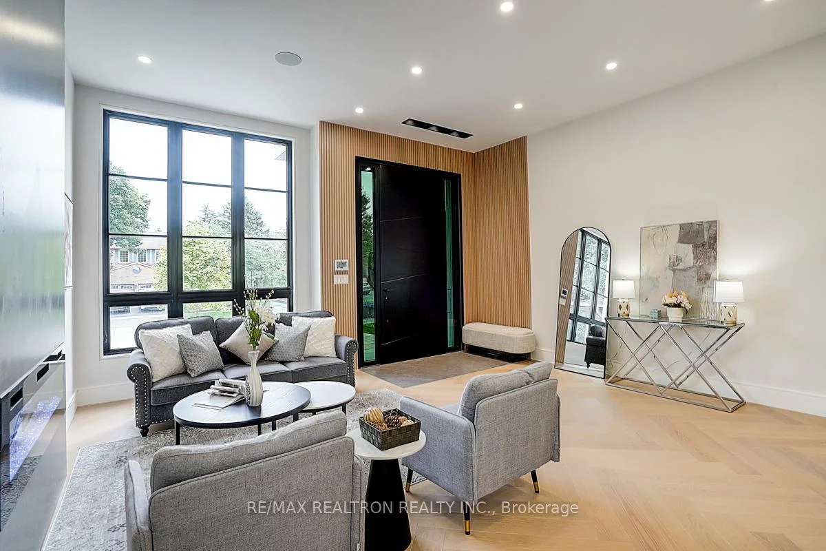 202, Carlton, Unionville, Markham