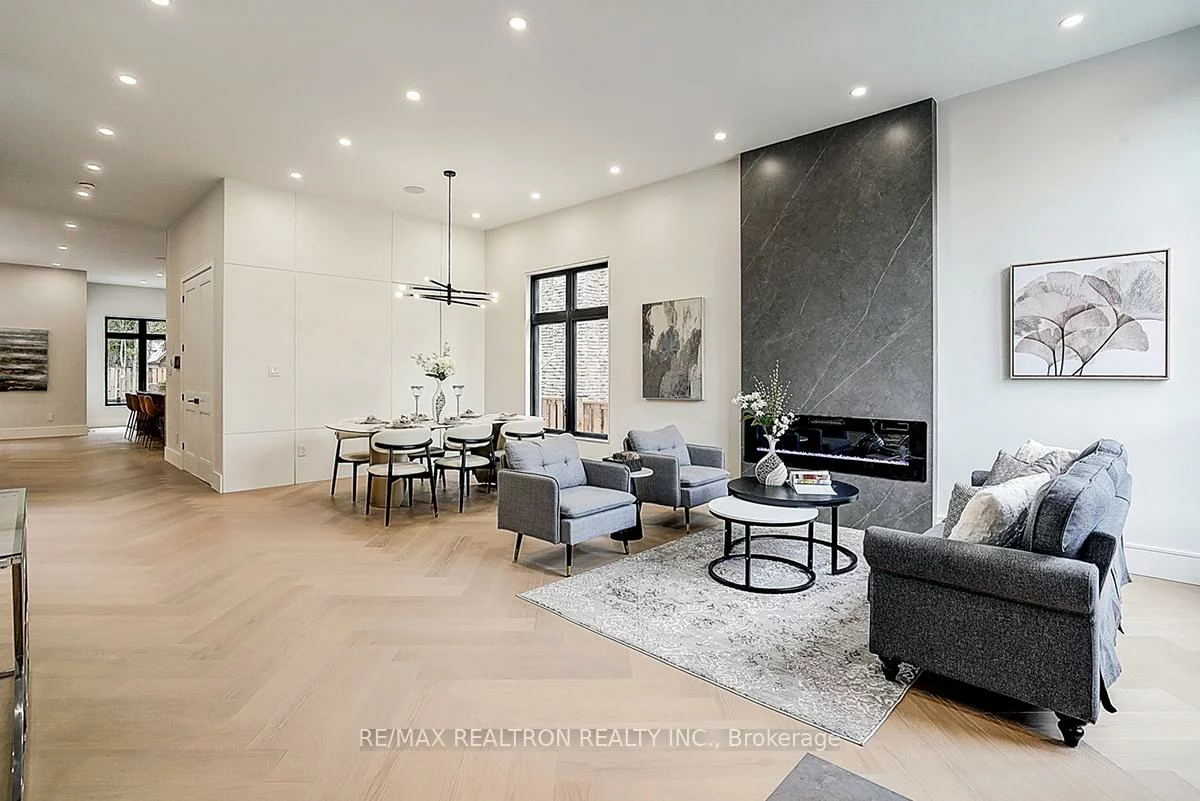 202, Carlton, Unionville, Markham