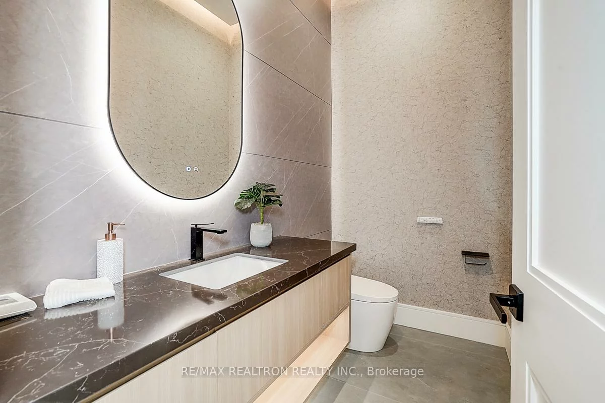 202, Carlton, Unionville, Markham