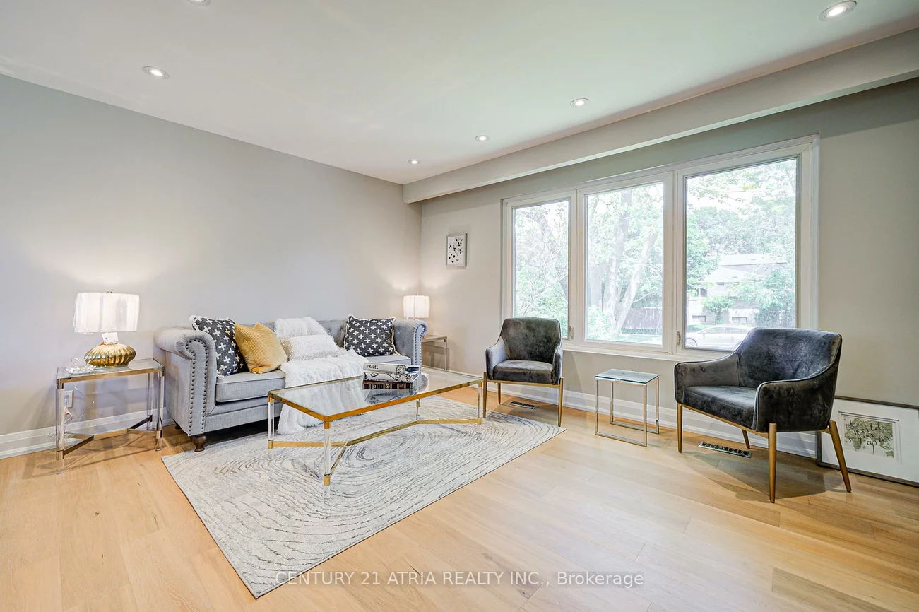 190, Romfield, Royal Orchard, Markham