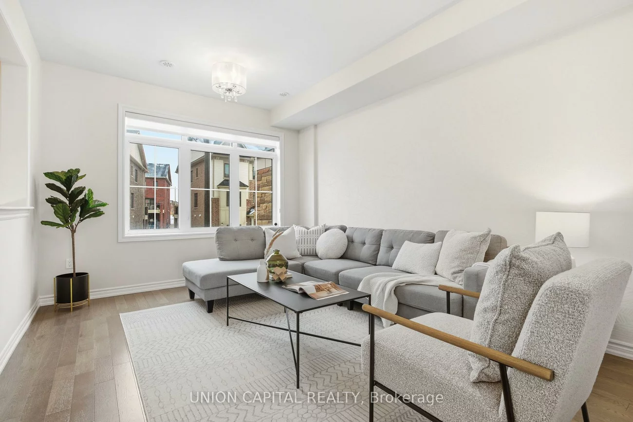 9, Isabella Peach, Victoria Square, Markham