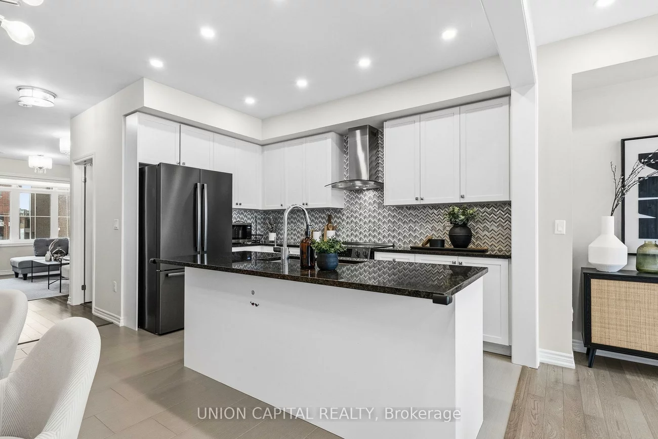 9, Isabella Peach, Victoria Square, Markham