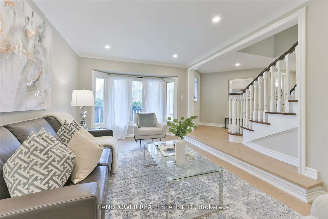 45, Hollingham, Unionville, Markham