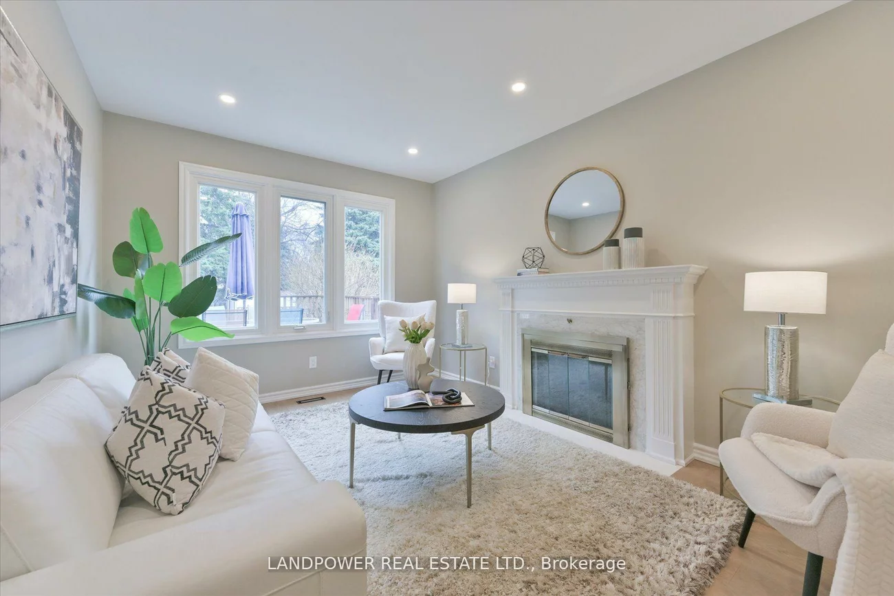 45, Hollingham, Unionville, Markham