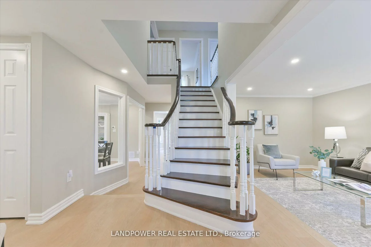 45, Hollingham, Unionville, Markham