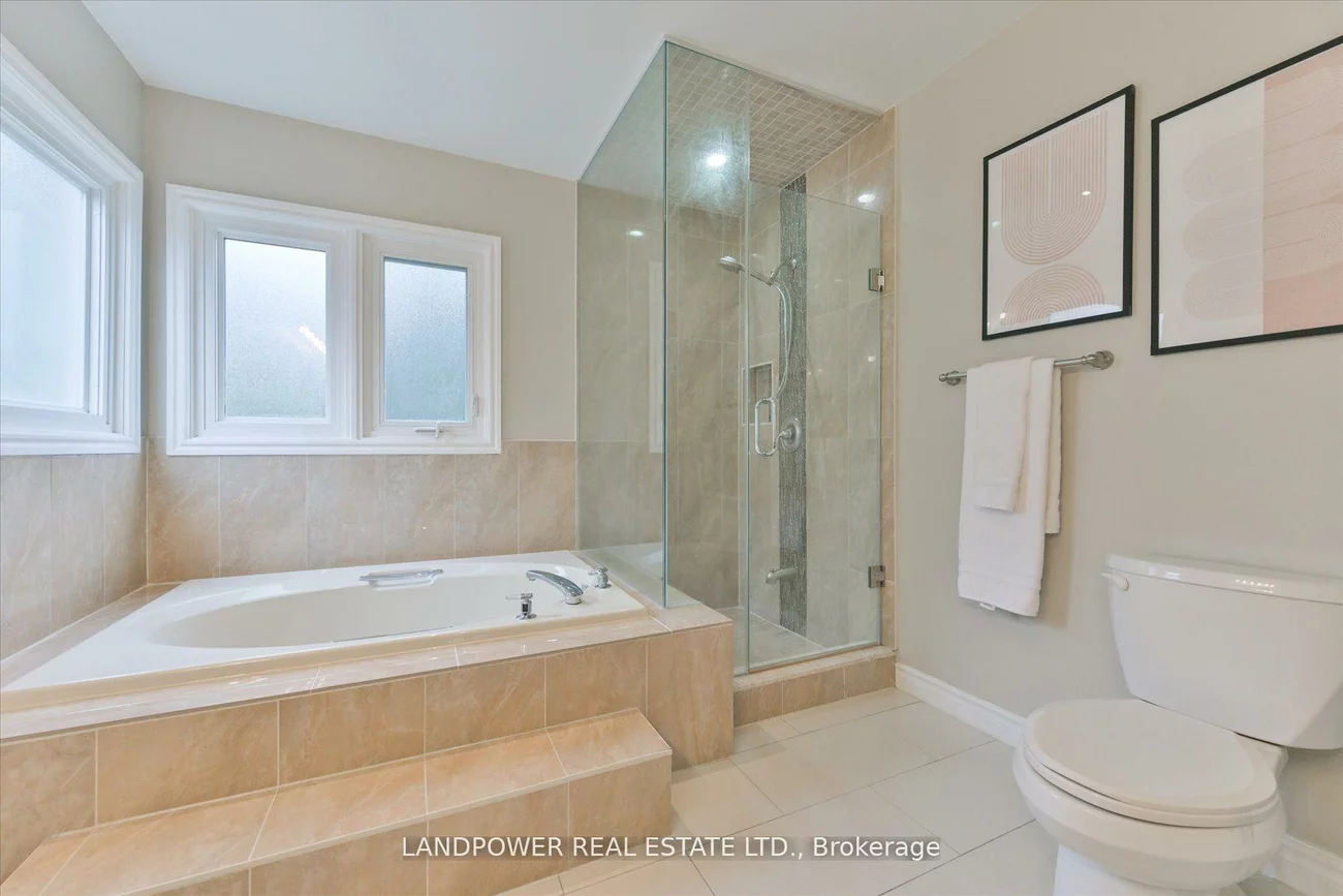 45, Hollingham, Unionville, Markham