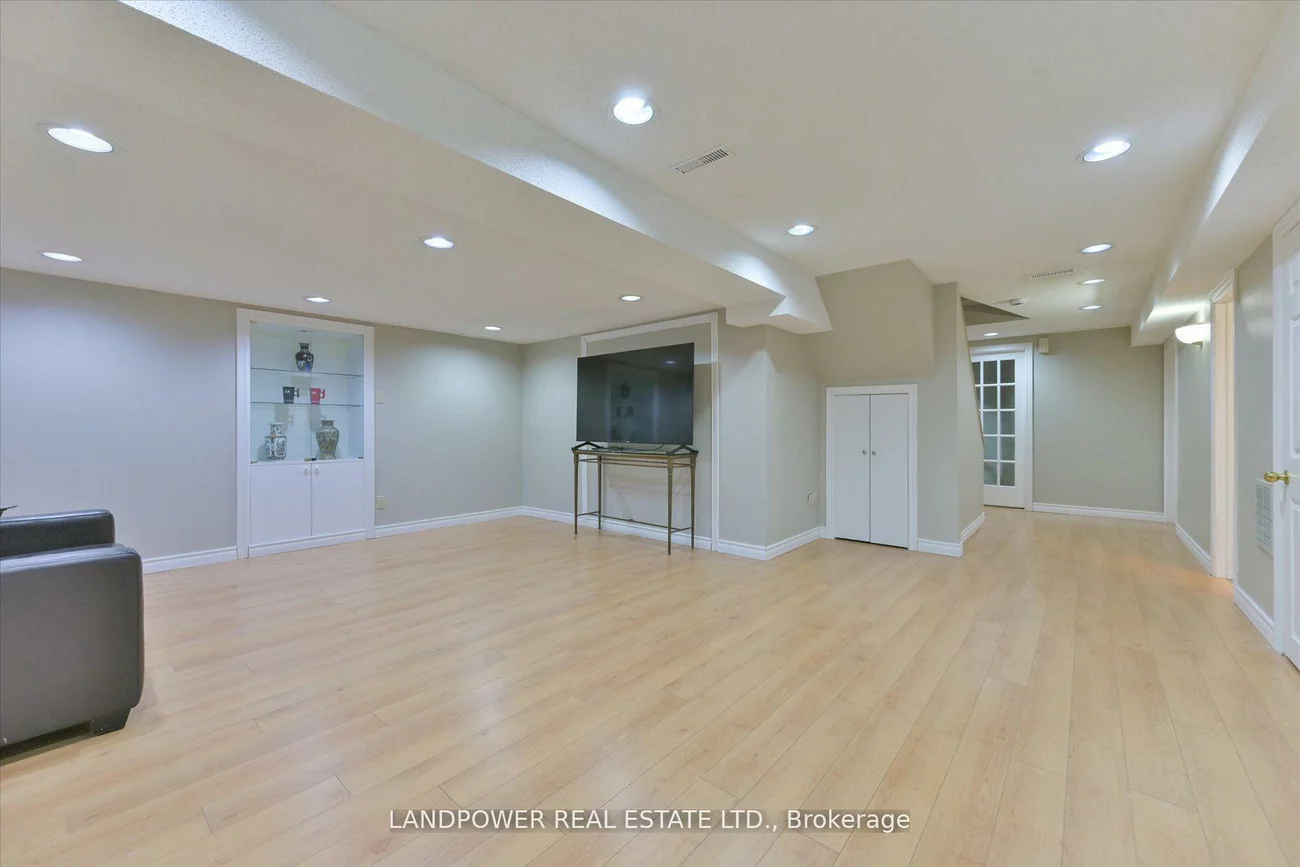 45, Hollingham, Unionville, Markham