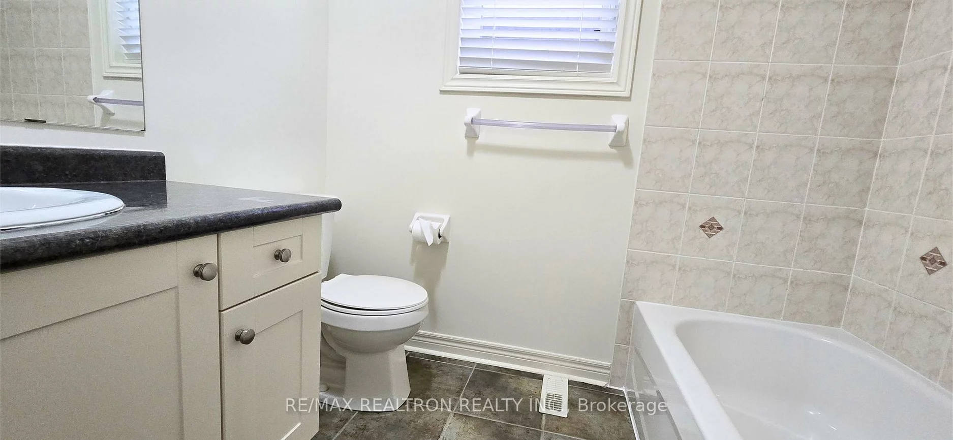 25, Fitzroy, Wismer, Markham