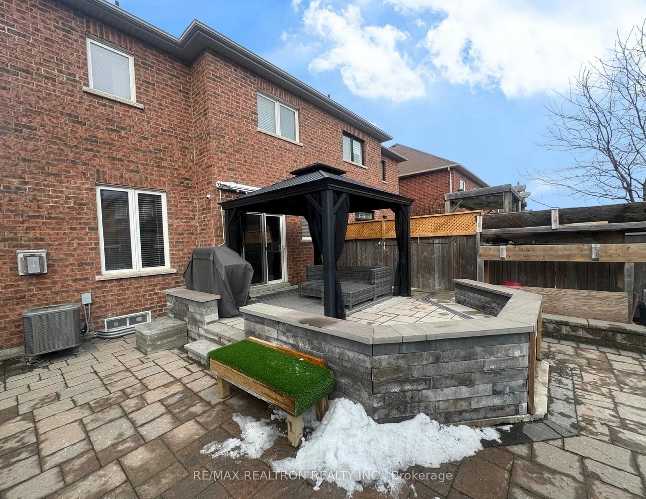 25, Fitzroy, Wismer, Markham