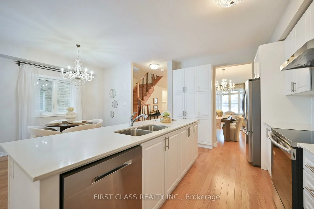 8, Elphee, Cornell, Markham