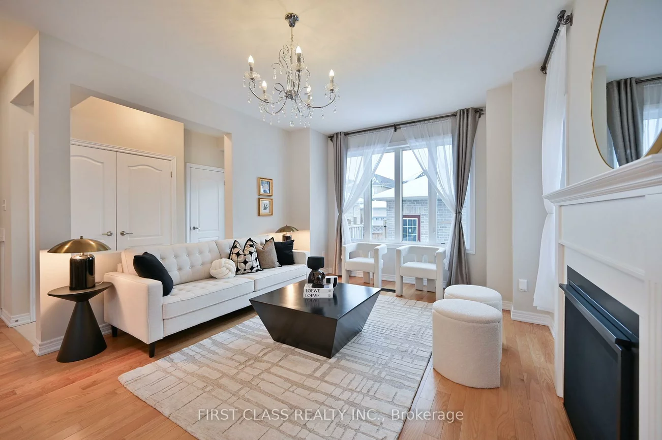 8, Elphee, Cornell, Markham