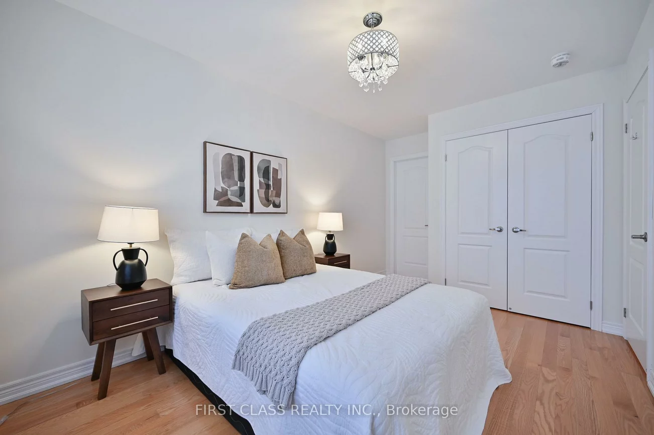 8, Elphee, Cornell, Markham