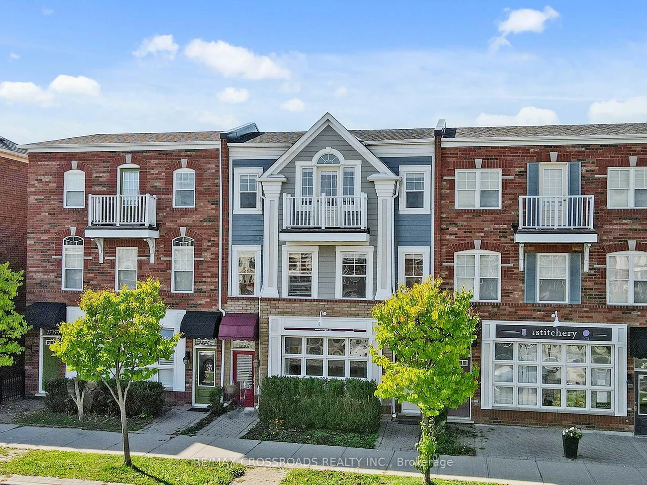 2723, BUR OAK, Cornell, Markham