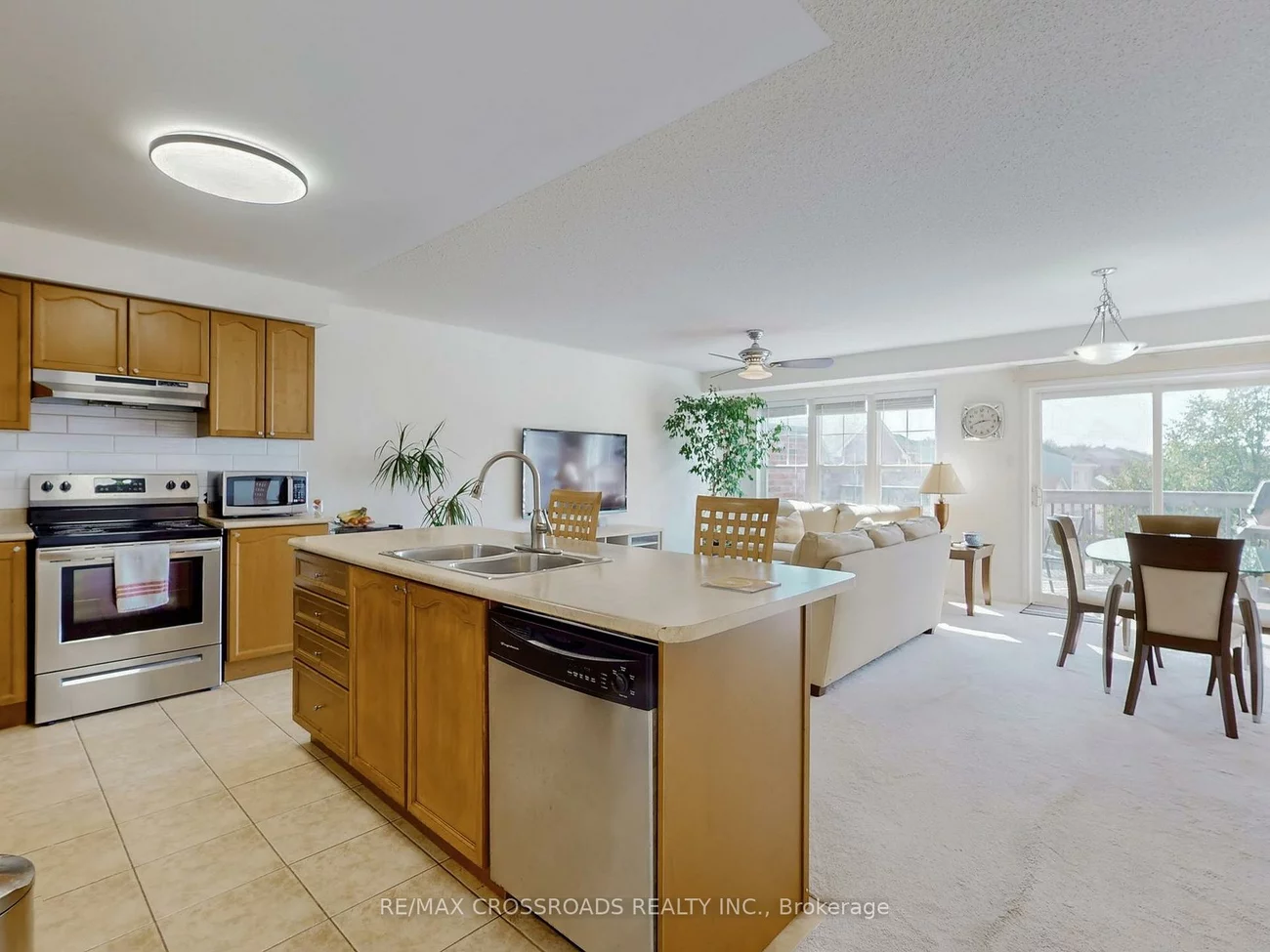 2723, BUR OAK, Cornell, Markham