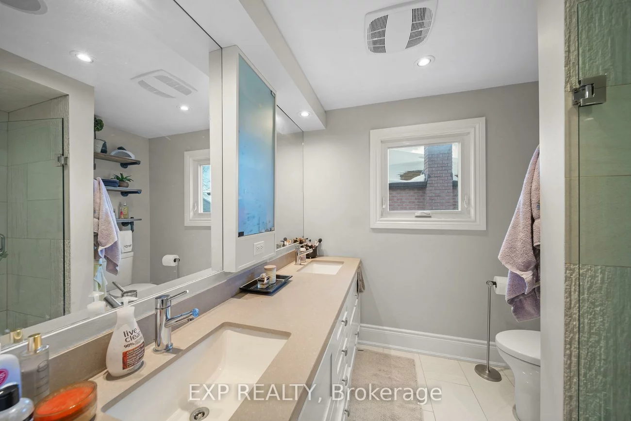 126, Larkin, Markham Village, Markham