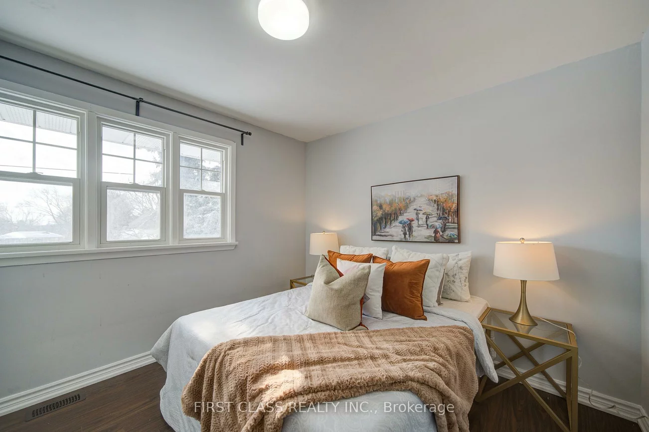 126, Sherwood Forest, Bullock, Markham