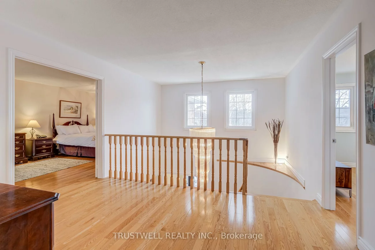 82, Long Island, Markville, Markham