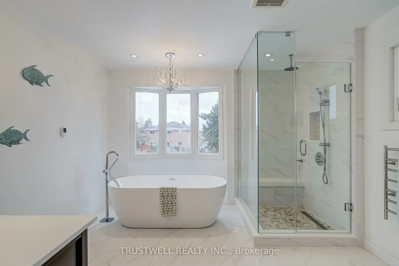 82, Long Island, Markville, Markham