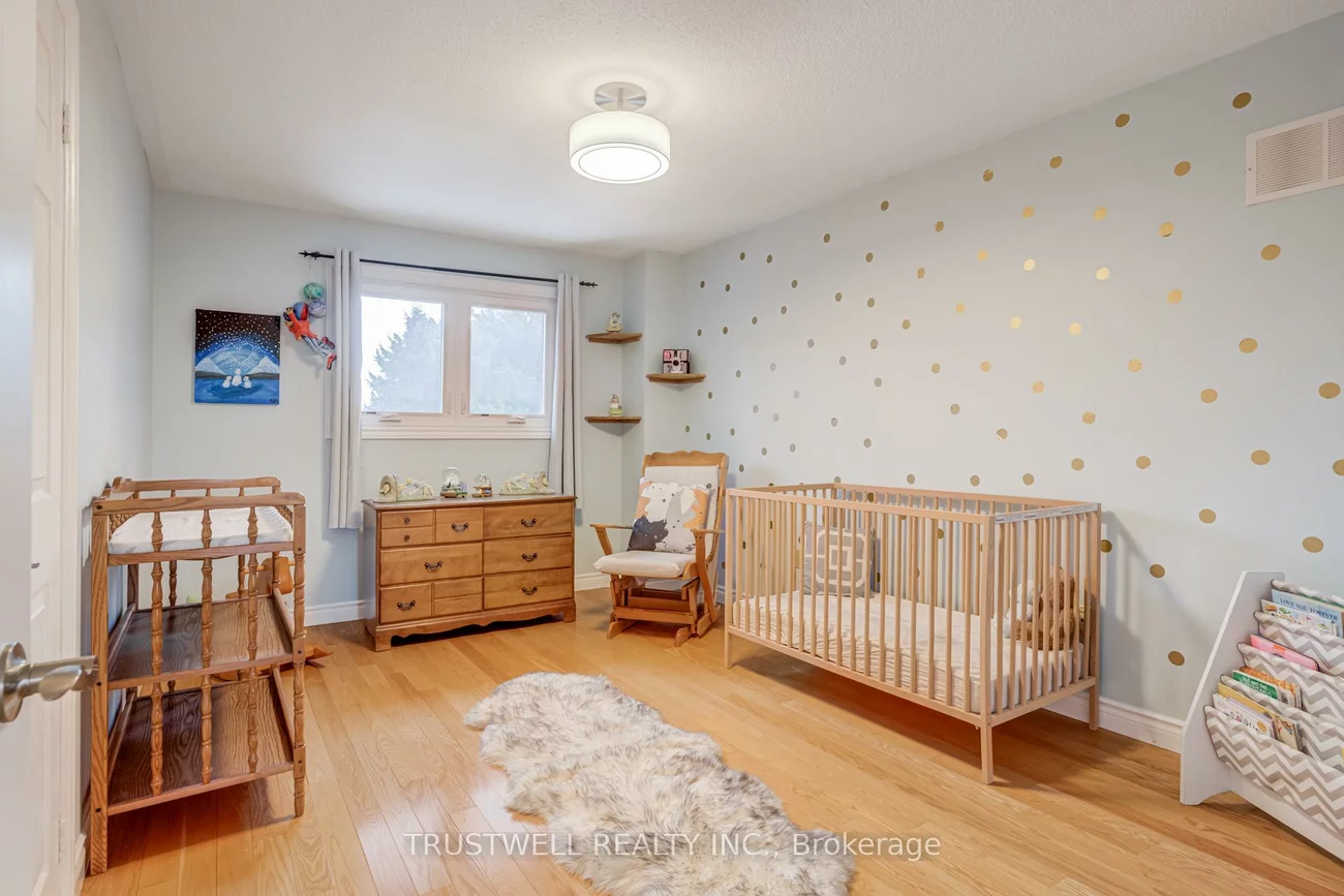 82, Long Island, Markville, Markham