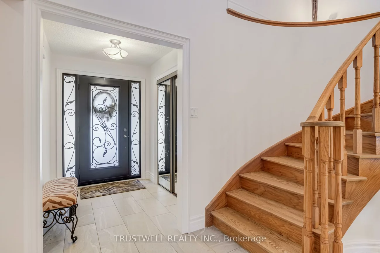 82, Long Island, Markville, Markham