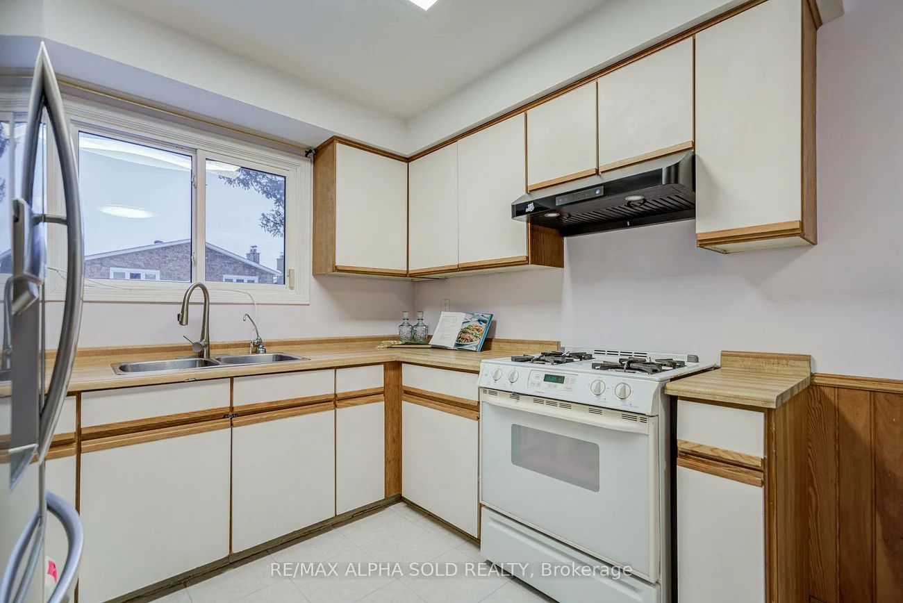 19, Michener, Raymerville, Markham