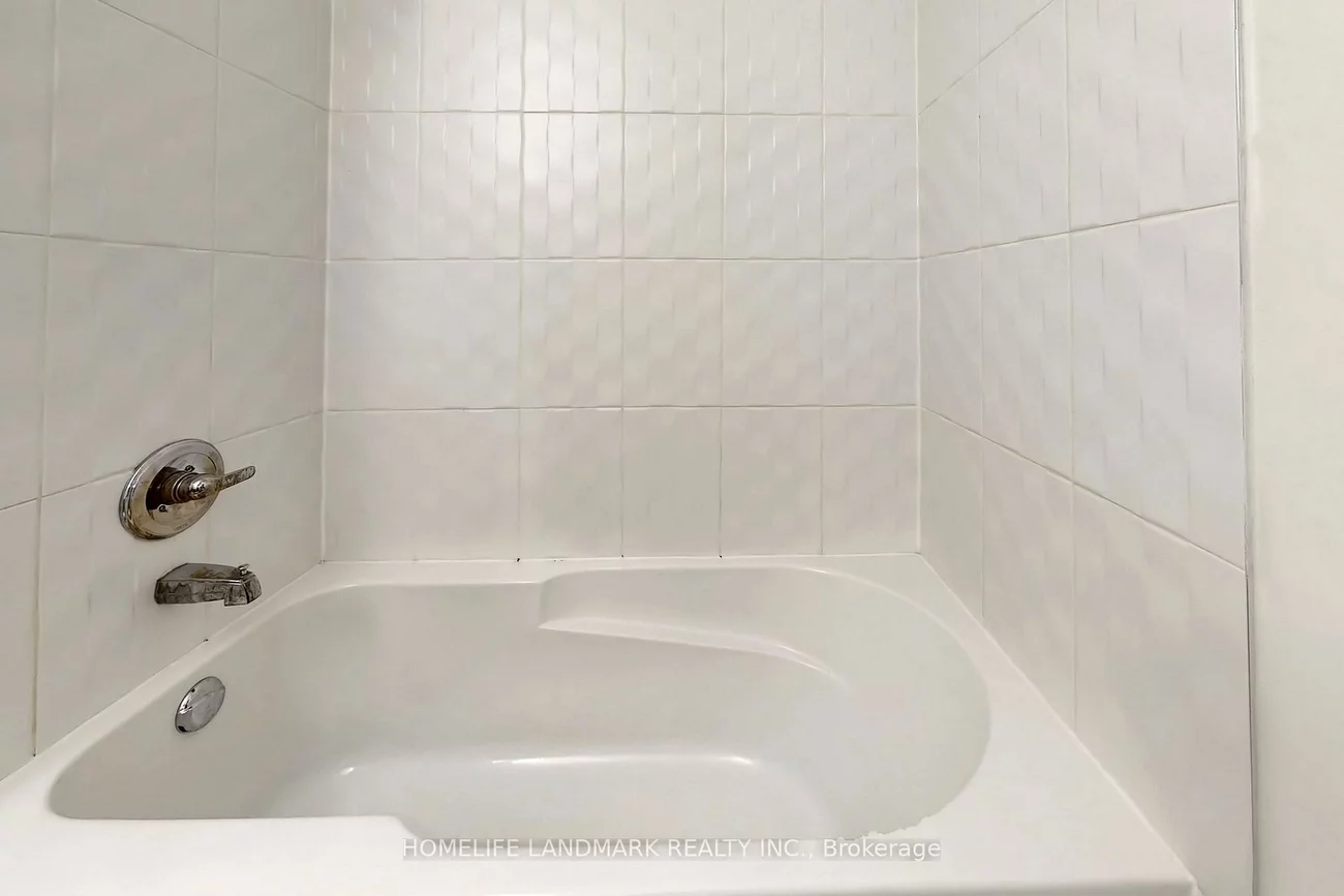 97, Guardhouse, Angus Glen, Markham