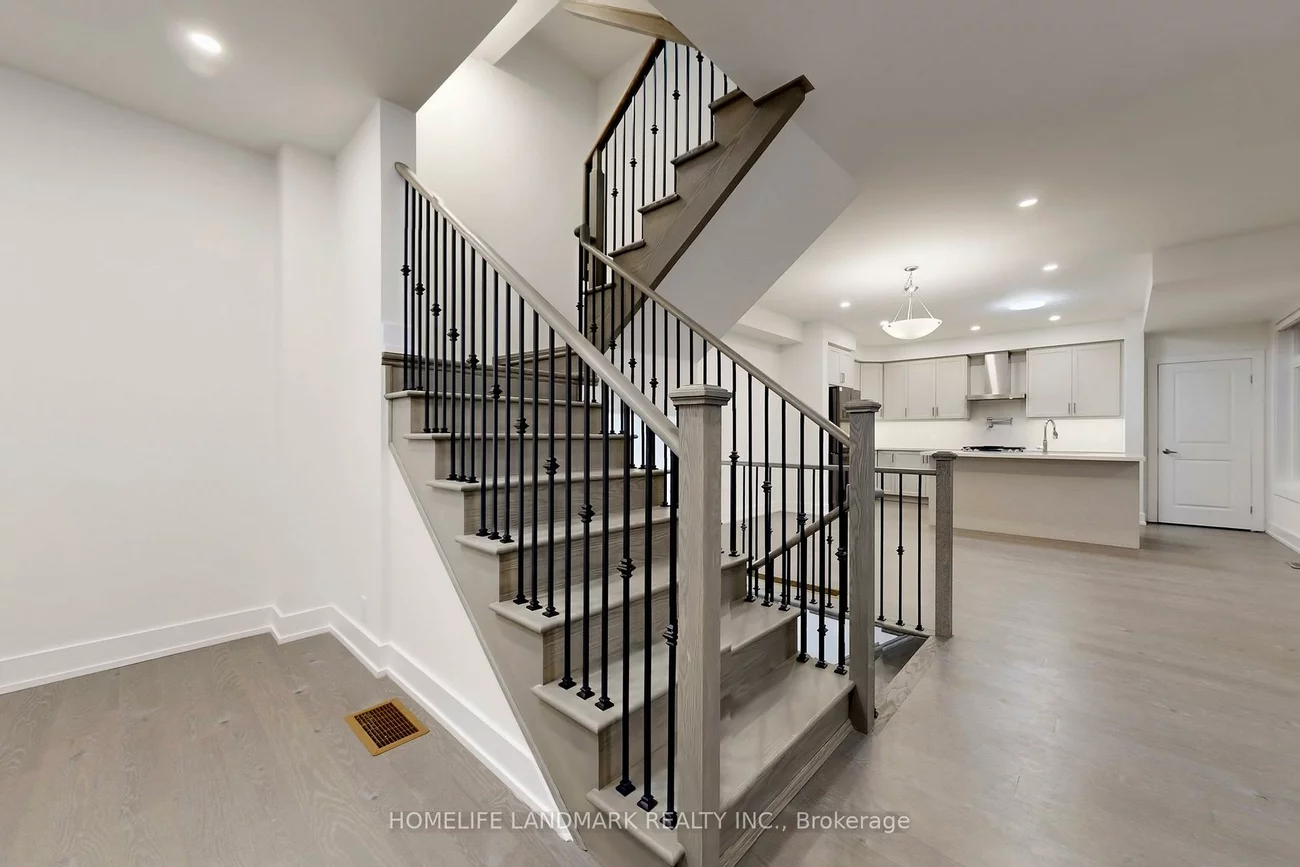 97, Guardhouse, Angus Glen, Markham