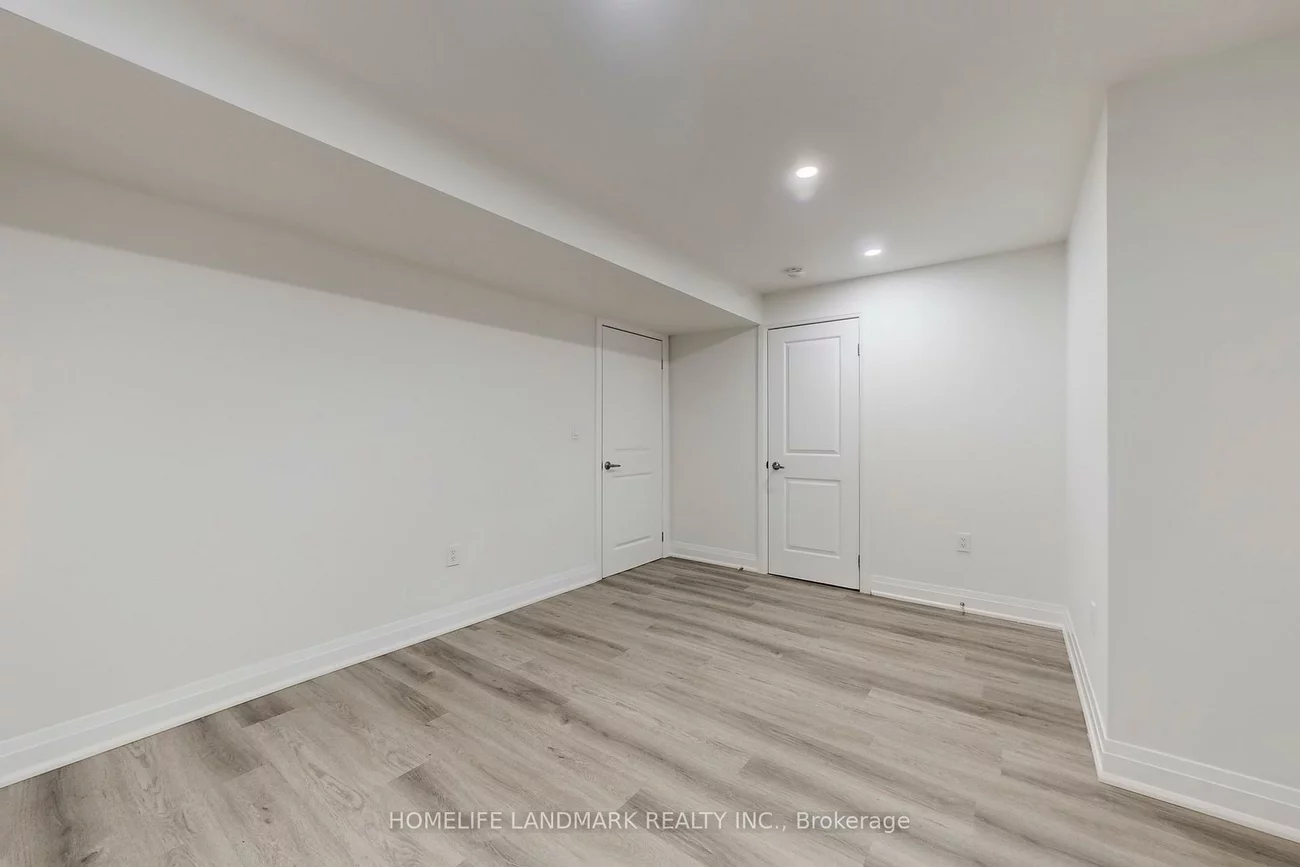 97, Guardhouse, Angus Glen, Markham