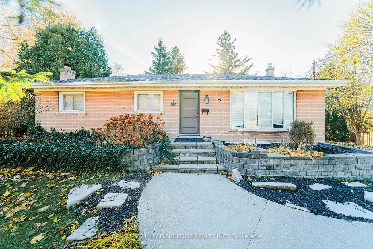 22, Winlaw, Old Markham Village, Markham